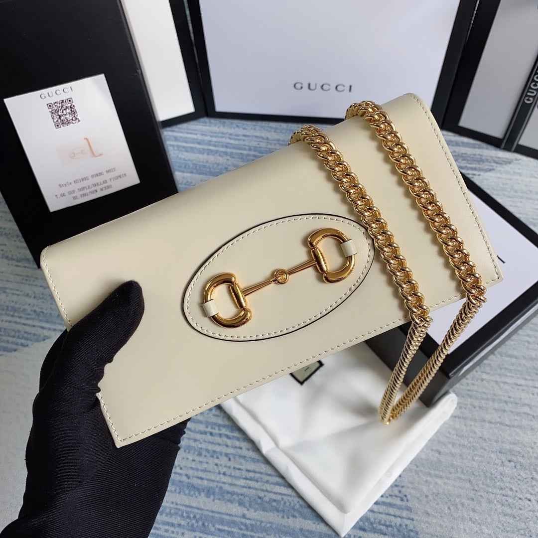 Gucci ‎621892 Horsebit 1955 wallet with chain white leather