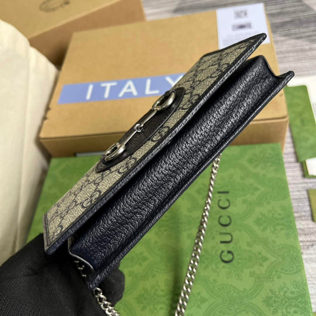 Gucci ‎621892 Horsebit 1955 wallet with chain black GG Supreme
