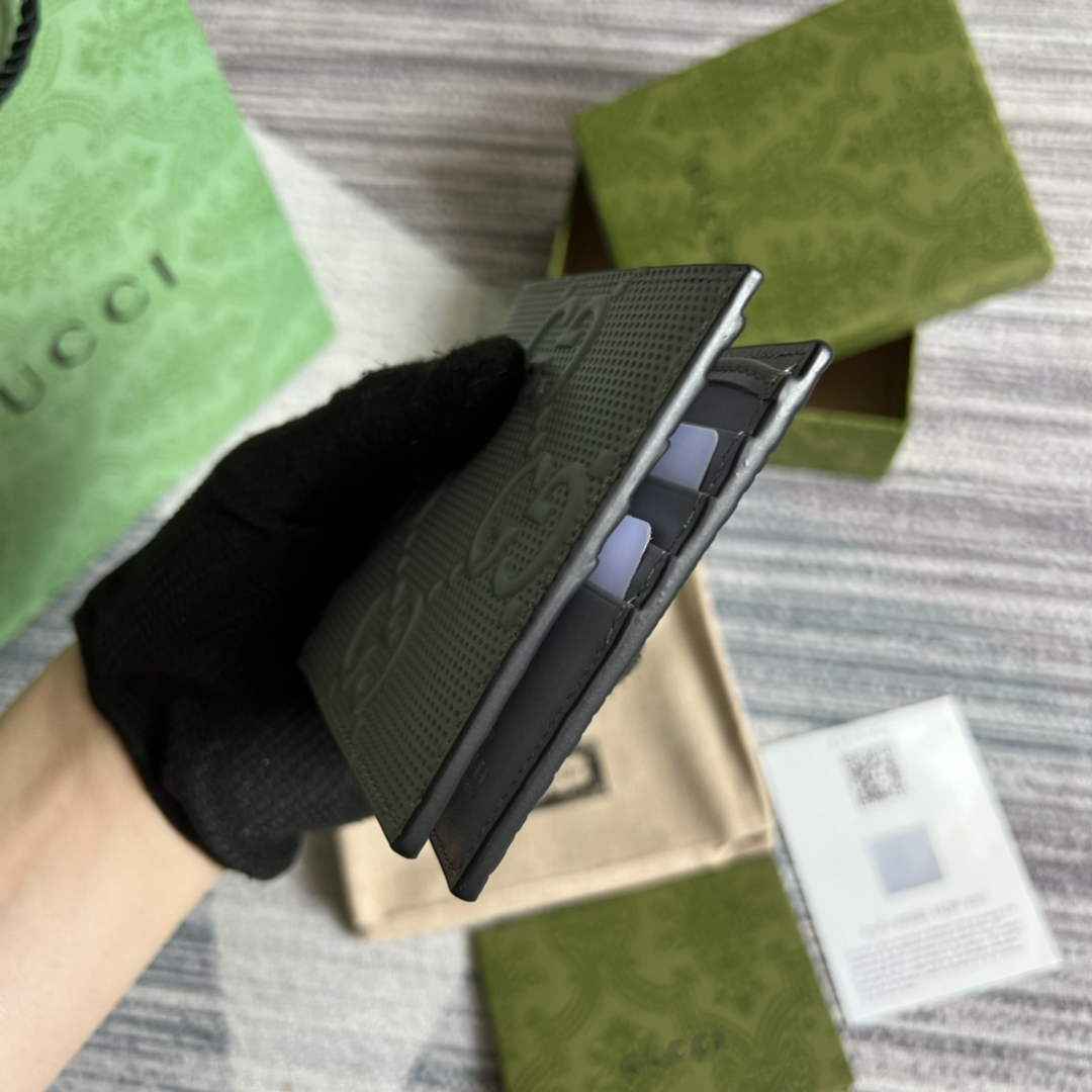 ‎Gucci ‎625559 GG embossed bi-fold wallet Gray