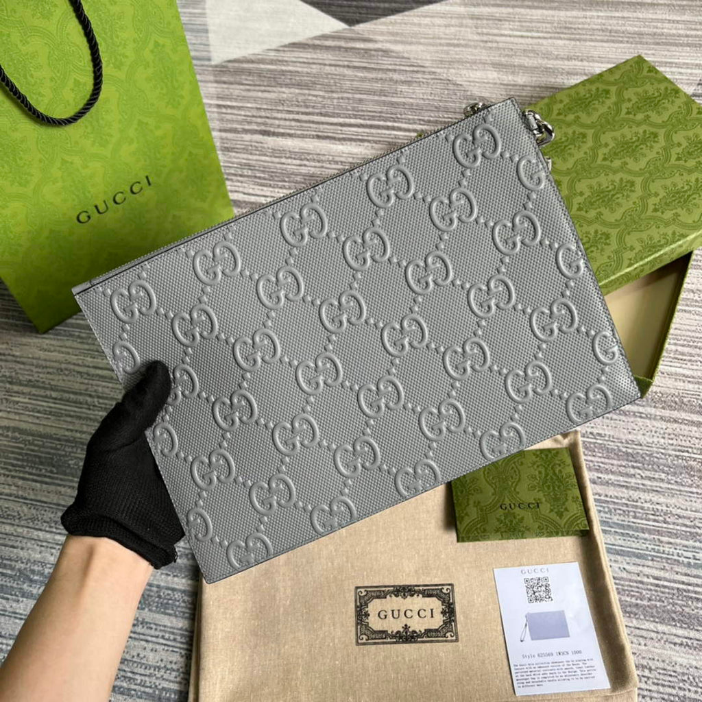 Gucci ‎‎625569 GG embossed pouch gray