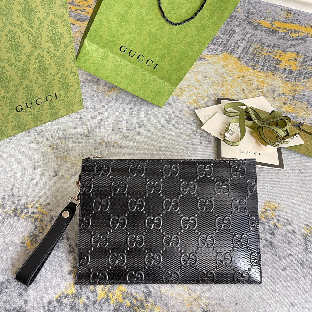 Gucci ‎‎625569 GG embossed pouch Black