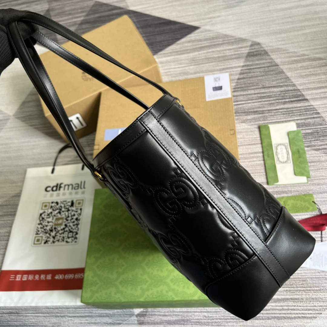Gucci ‎631685 GG Matelassé leather medium tote black leather
