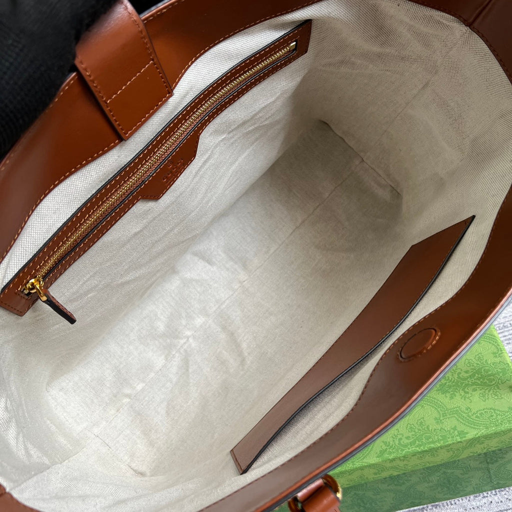 Gucci ‎631685 GG Matelassé leather medium tote Light brown leather