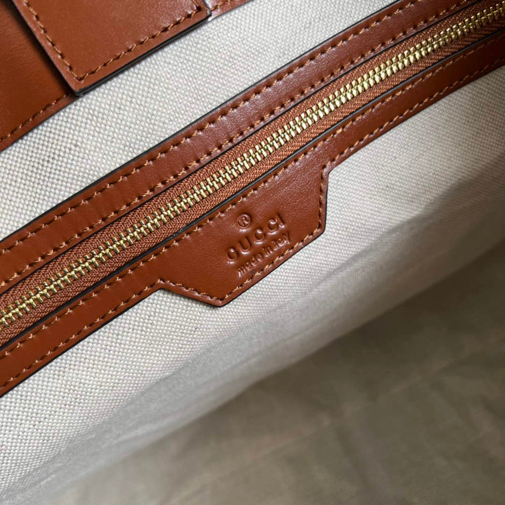 Gucci ‎631685 GG Matelassé leather medium tote Light brown leather