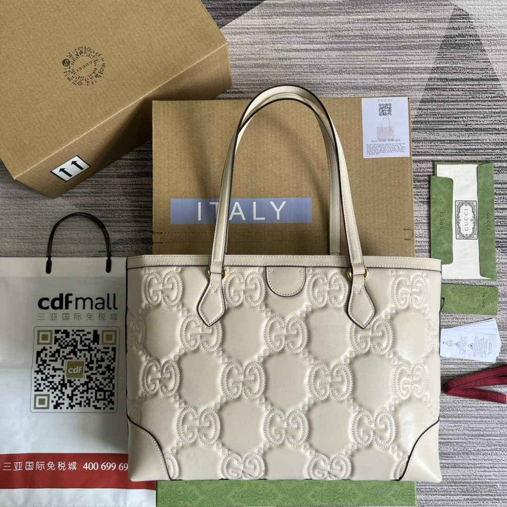 Gucci ‎631685 GG Matelassé leather medium tote white leather