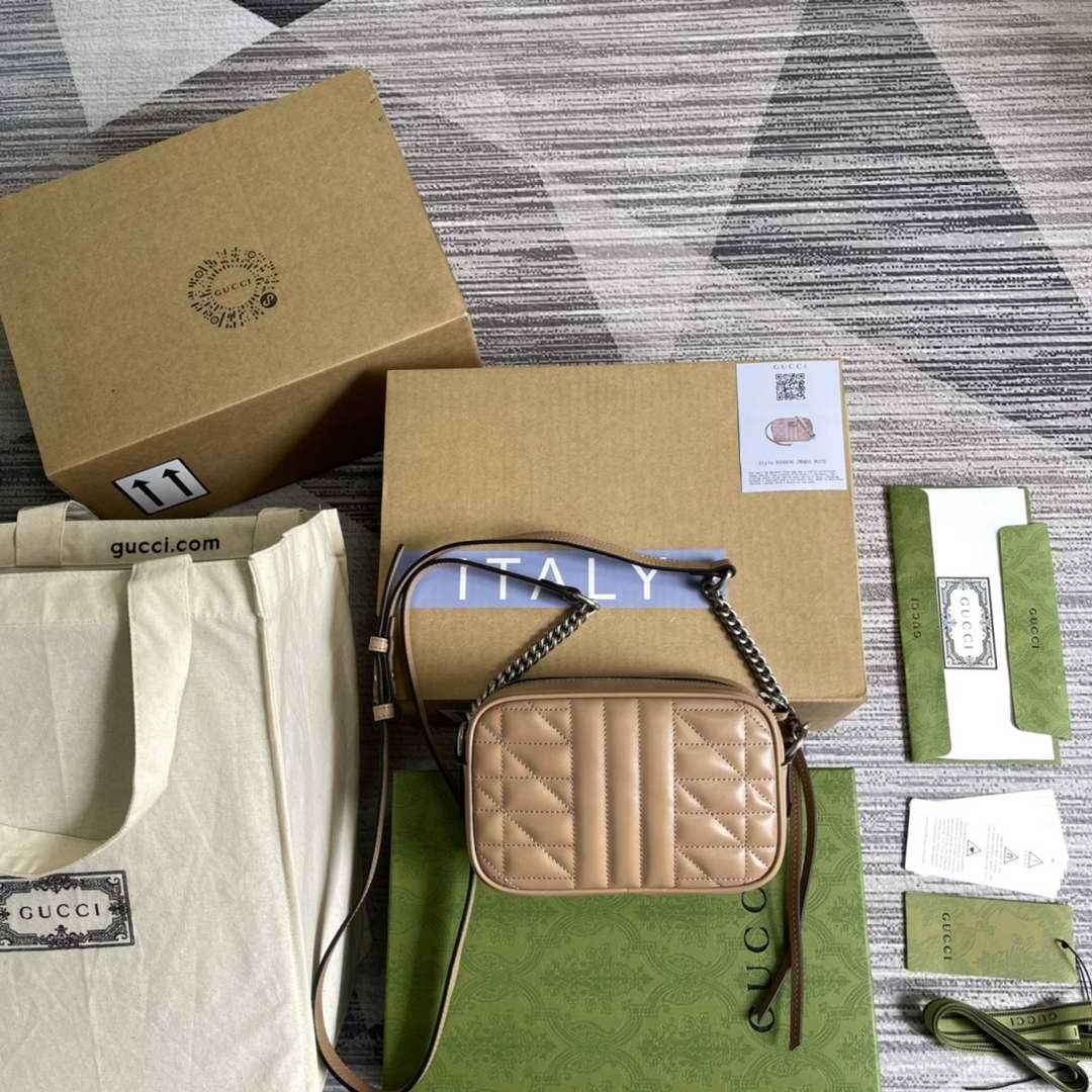 Gucci 634936 GG Marmont mini shoulder bag apricot