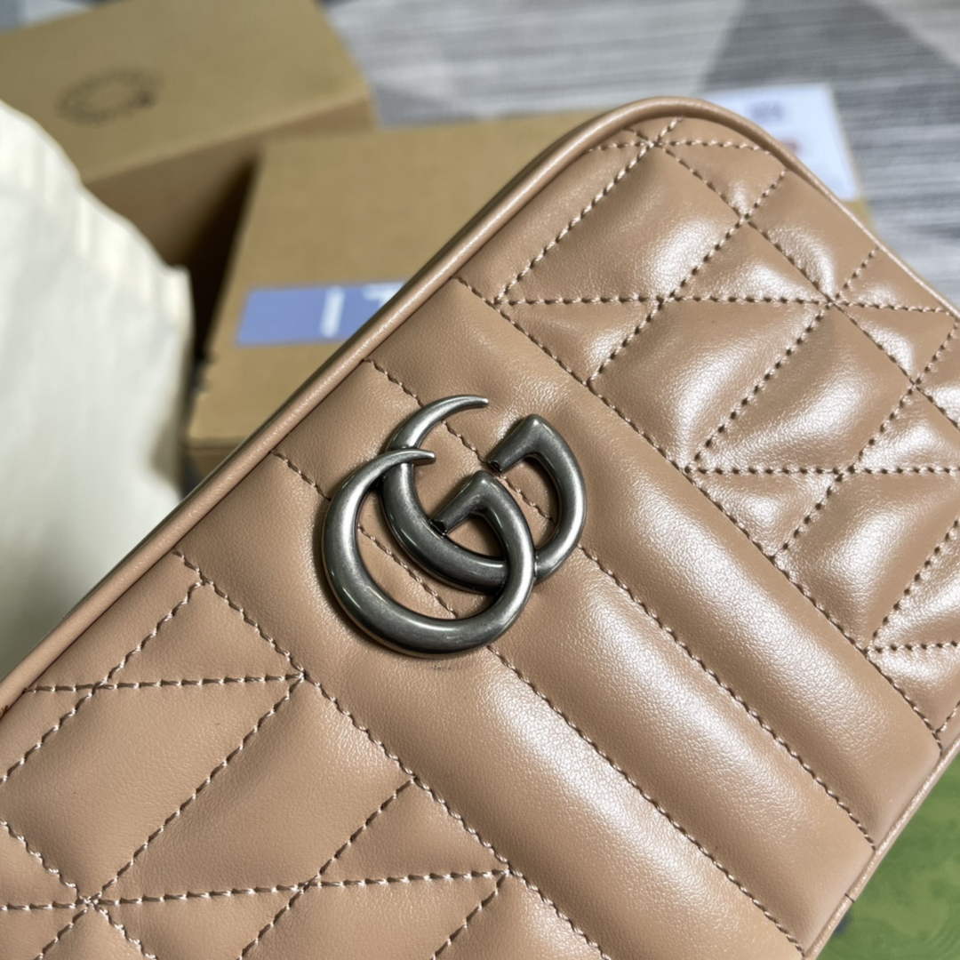 Gucci 634936 GG Marmont mini shoulder bag apricot