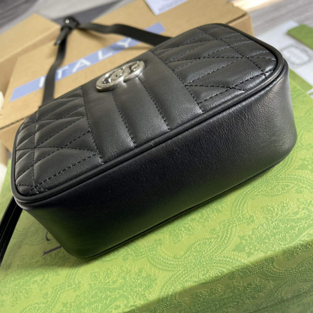 Gucci 634936 GG Marmont mini shoulder handbag black