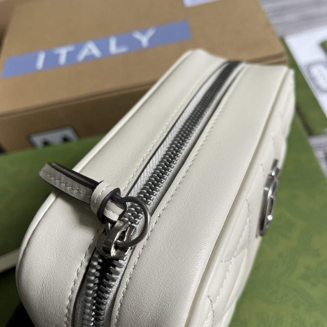 Gucci 634936 GG Marmont mini shoulder bag Beige