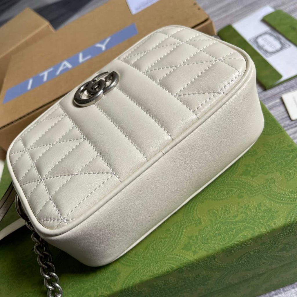 Gucci 634936 GG Marmont mini shoulder bag Beige