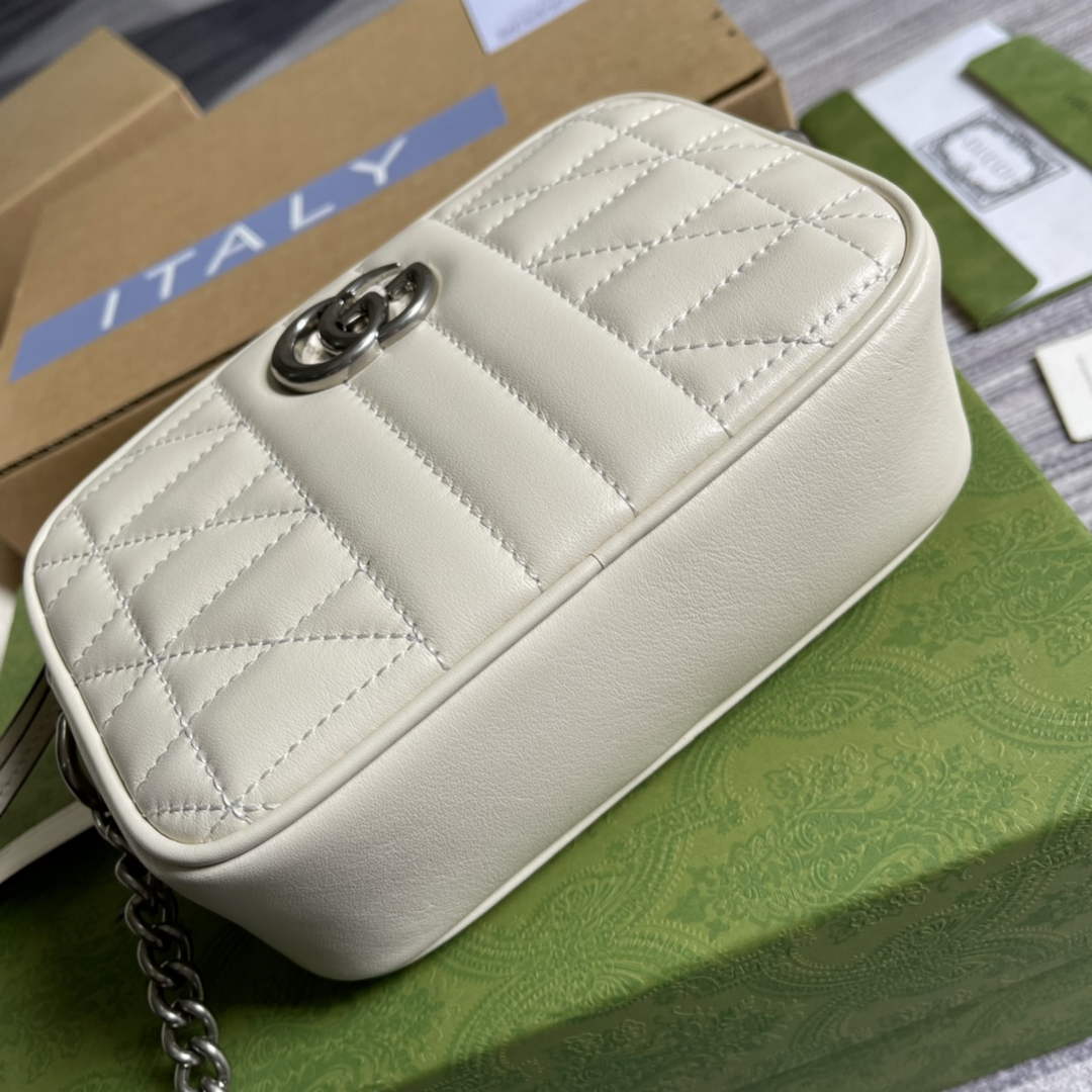 Gucci 634936 GG Marmont mini shoulder bag Beige