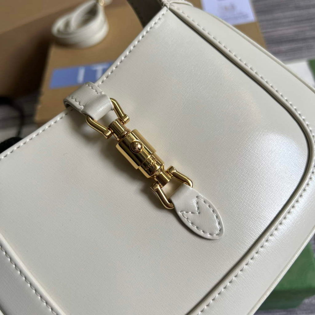 Gucci 637091 Jackie 1961 mini shoulder bag White leather