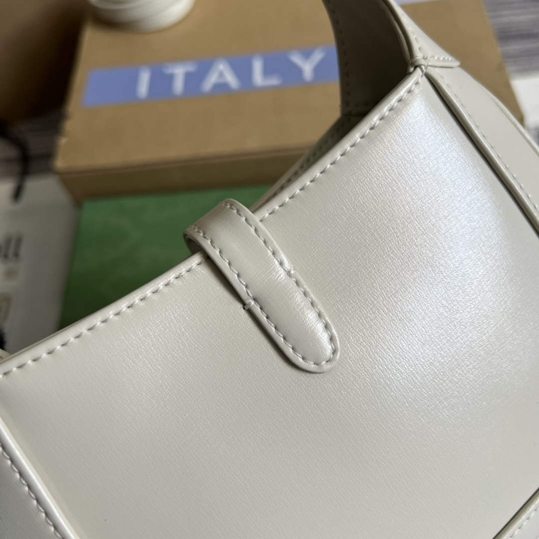 Gucci 637091 Jackie 1961 mini shoulder bag White leather