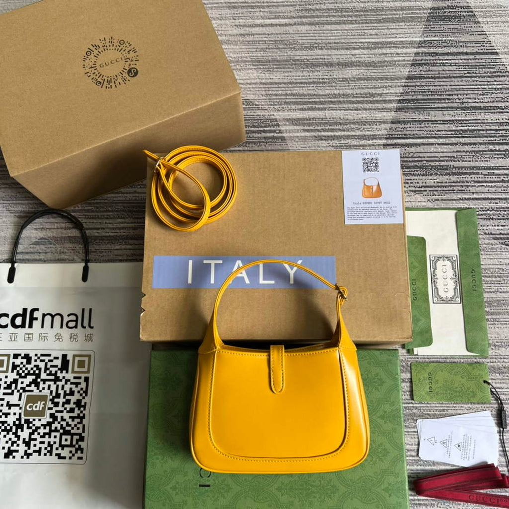 Gucci 637091 Jackie 1961 mini shoulder bag Yellow leather
