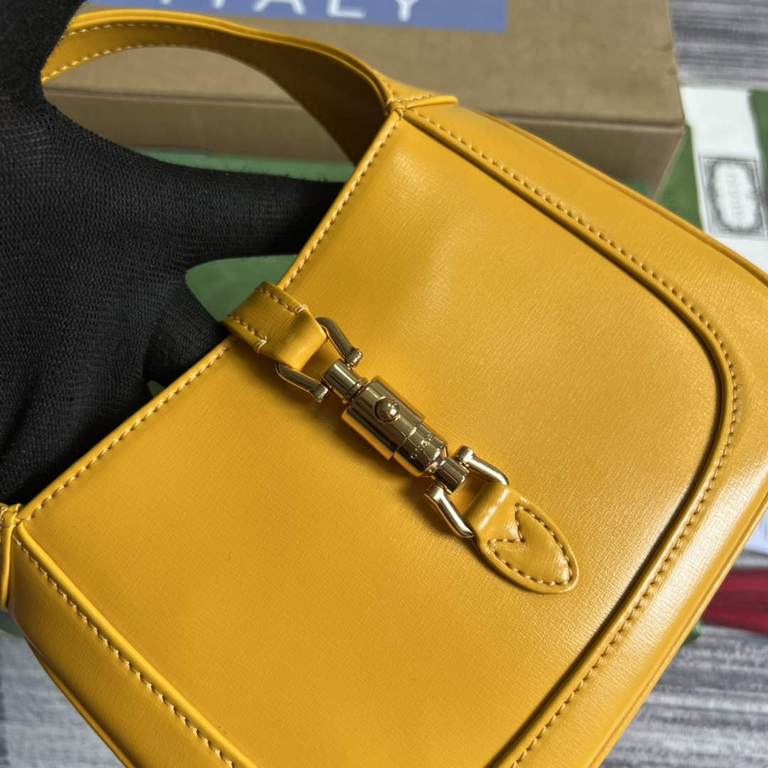 Gucci 637091 Jackie 1961 mini shoulder bag Yellow leather