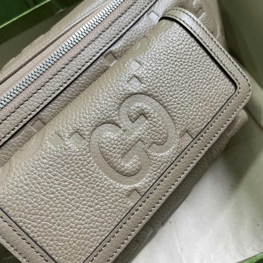 Gucci ‎Jumbo GG belt bag 645093 in beige leather