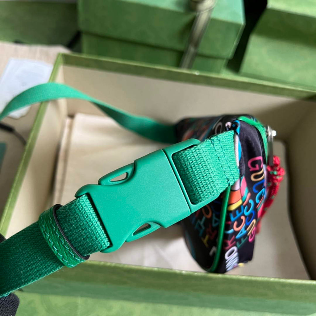 Gucci 650299 The North Face x Gucci belt bag Green leather
