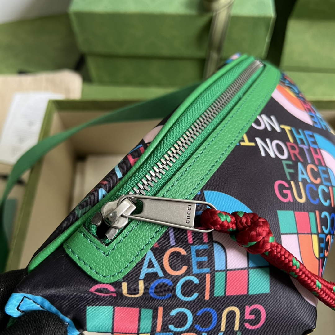 Gucci 650299 The North Face x Gucci belt bag Green leather