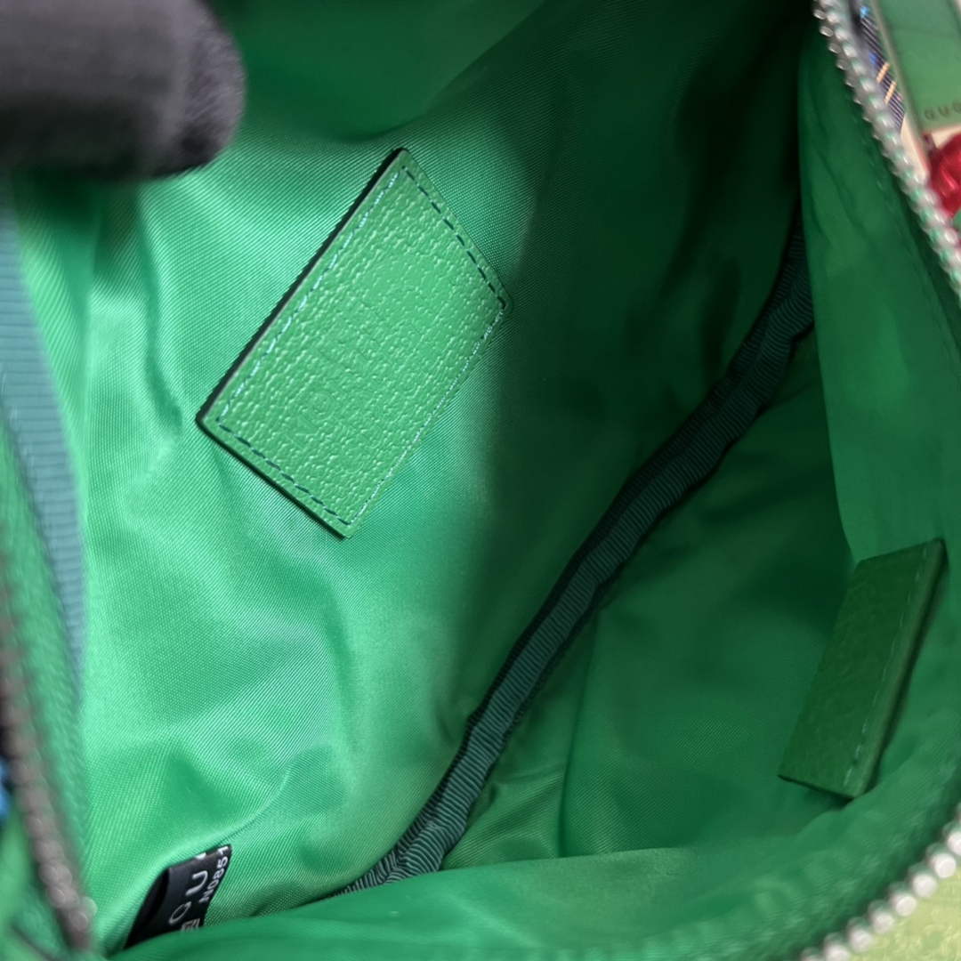 Gucci 650299 The North Face x Gucci belt bag Green leather