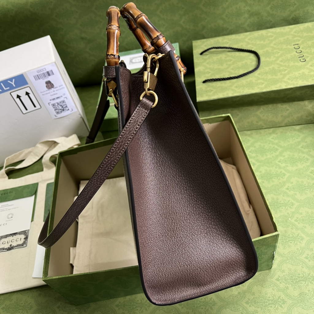 Gucci 655658 Diana jumbo GG small tote bag Brown Leather