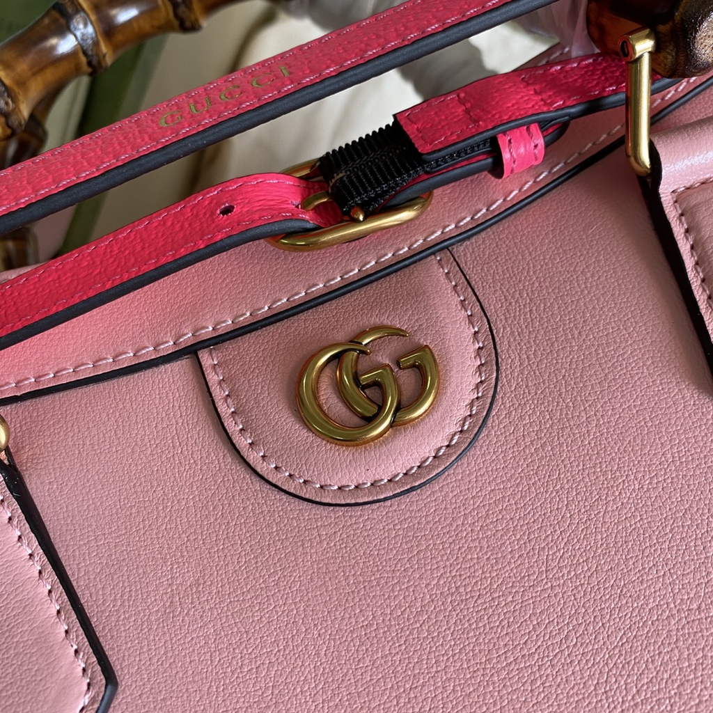 Gucci 655658 Diana medium top handle bag Pink leather