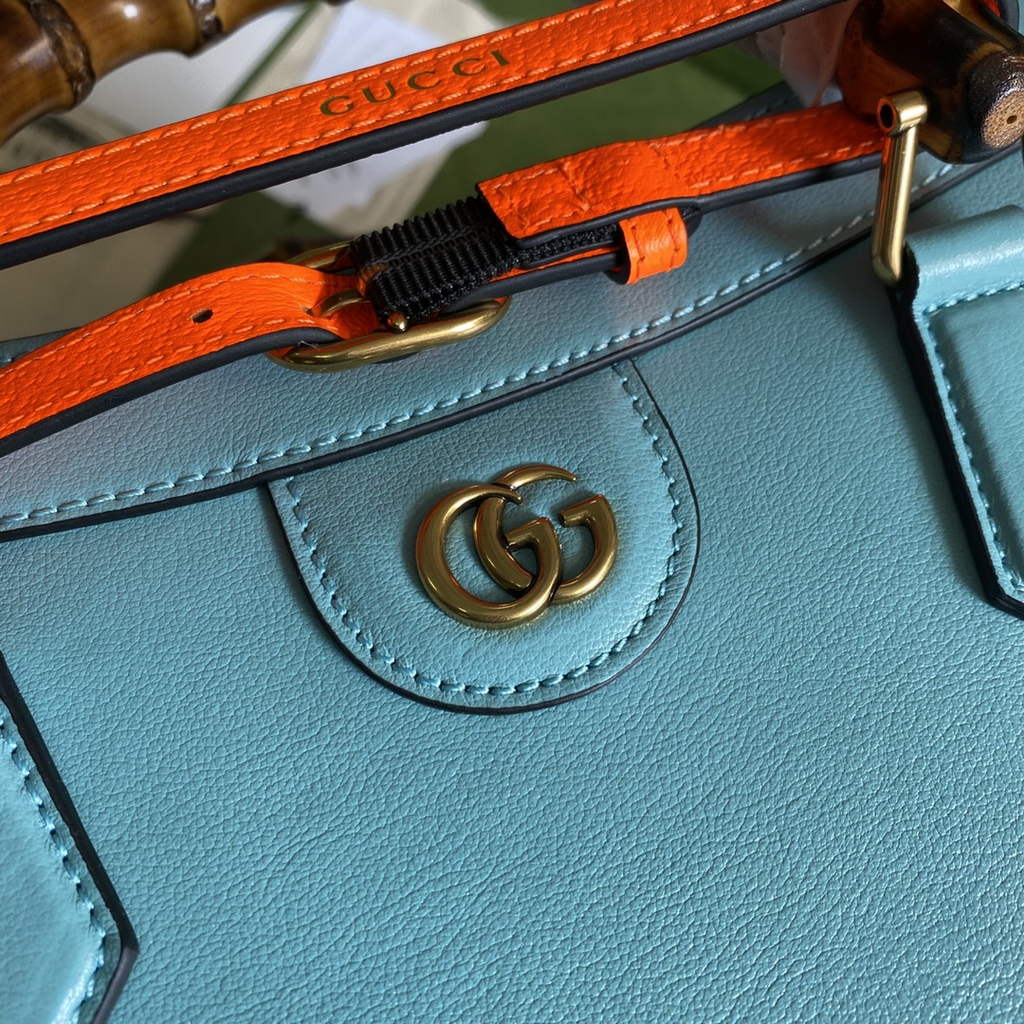 Gucci 655658 Diana medium top handle bag Blue leather