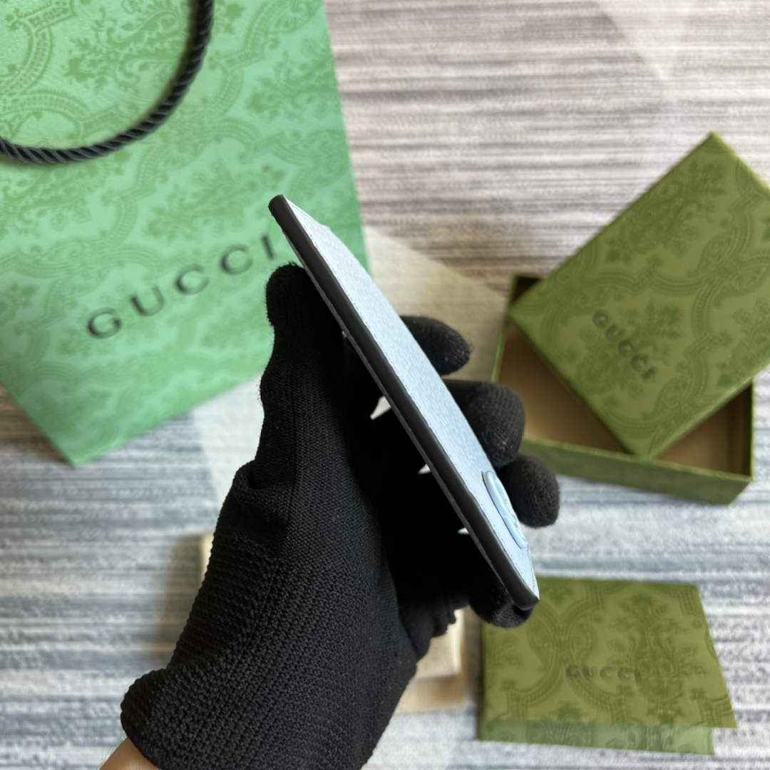 Gucci 657588 GG Marmont card case light blue leather