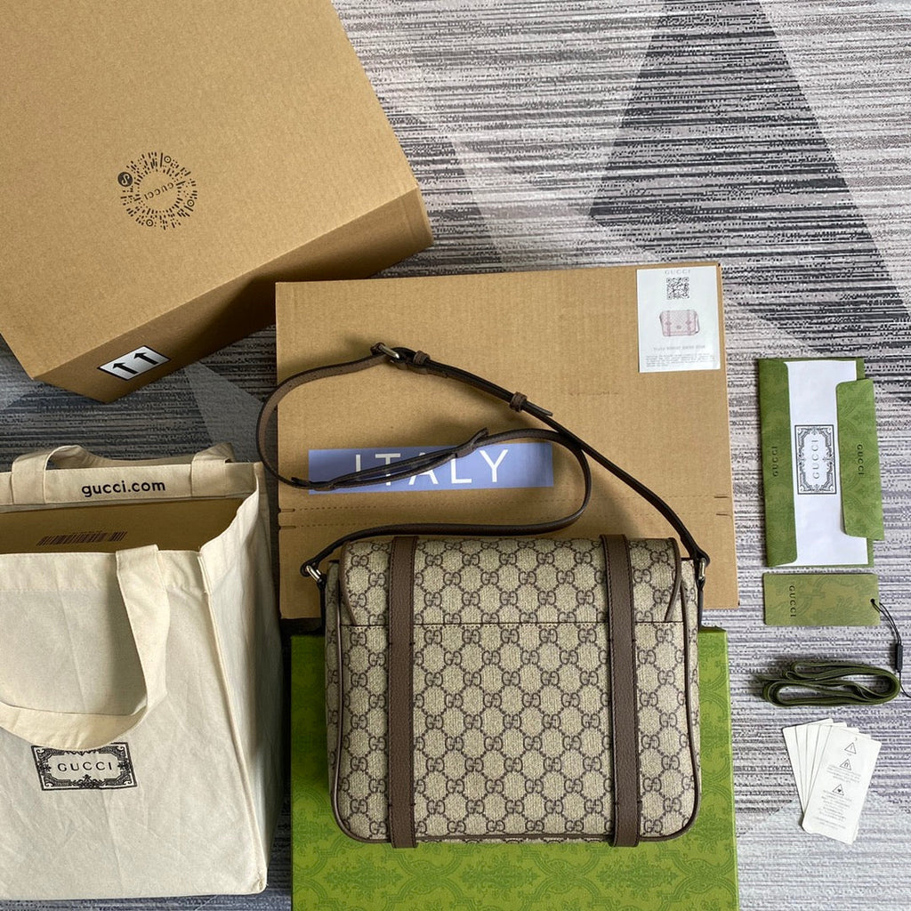 Gucci ‎‎658542 GG Messenger bag brown Supreme canvas