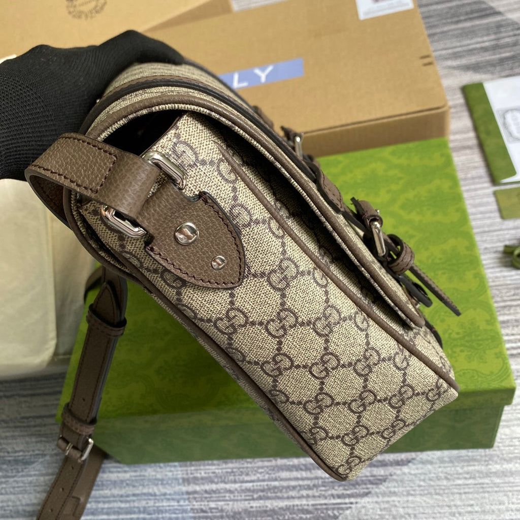 Gucci ‎‎658542 GG Messenger bag brown Supreme canvas