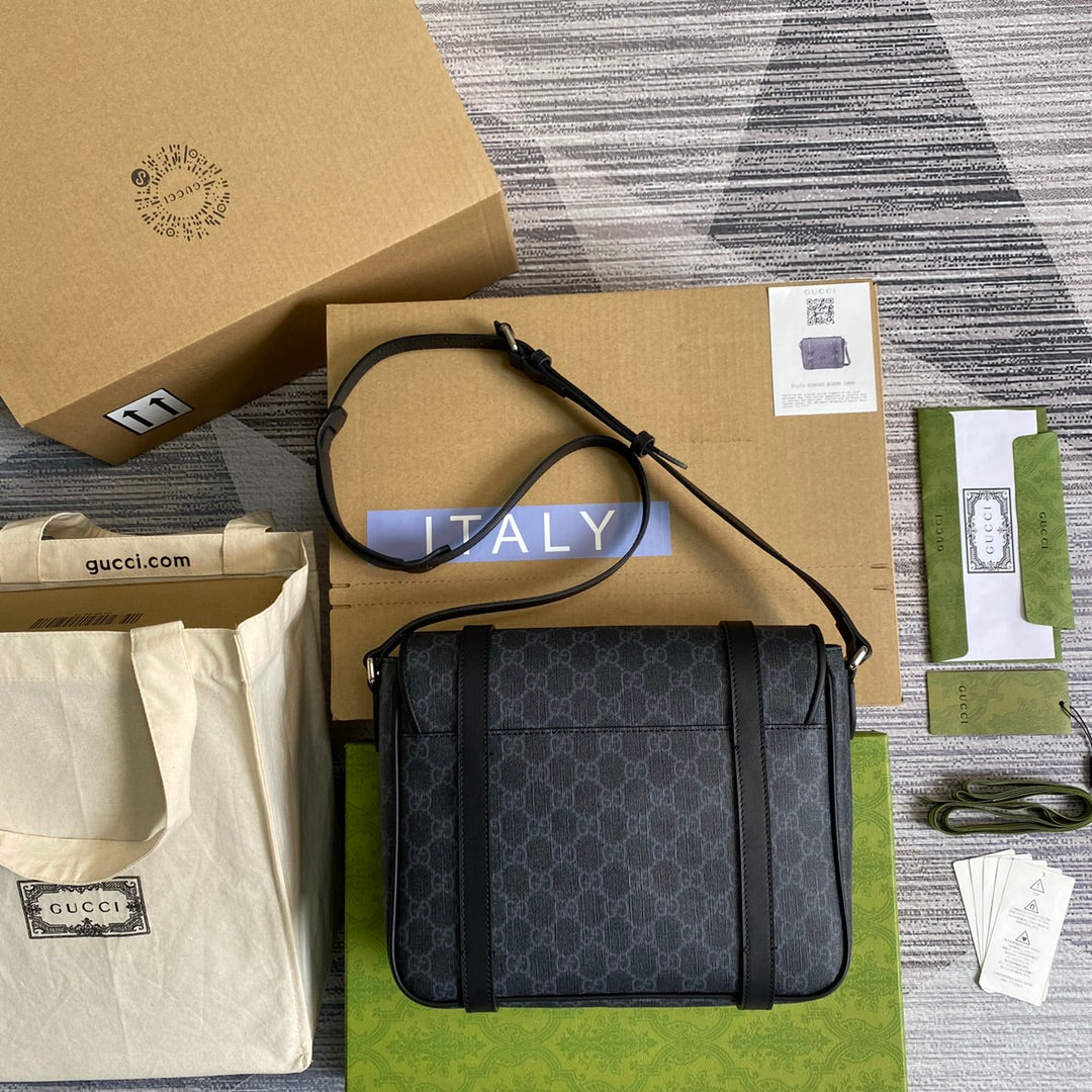 Gucci ‎‎658542 GG Messenger bag Black Supreme canvas