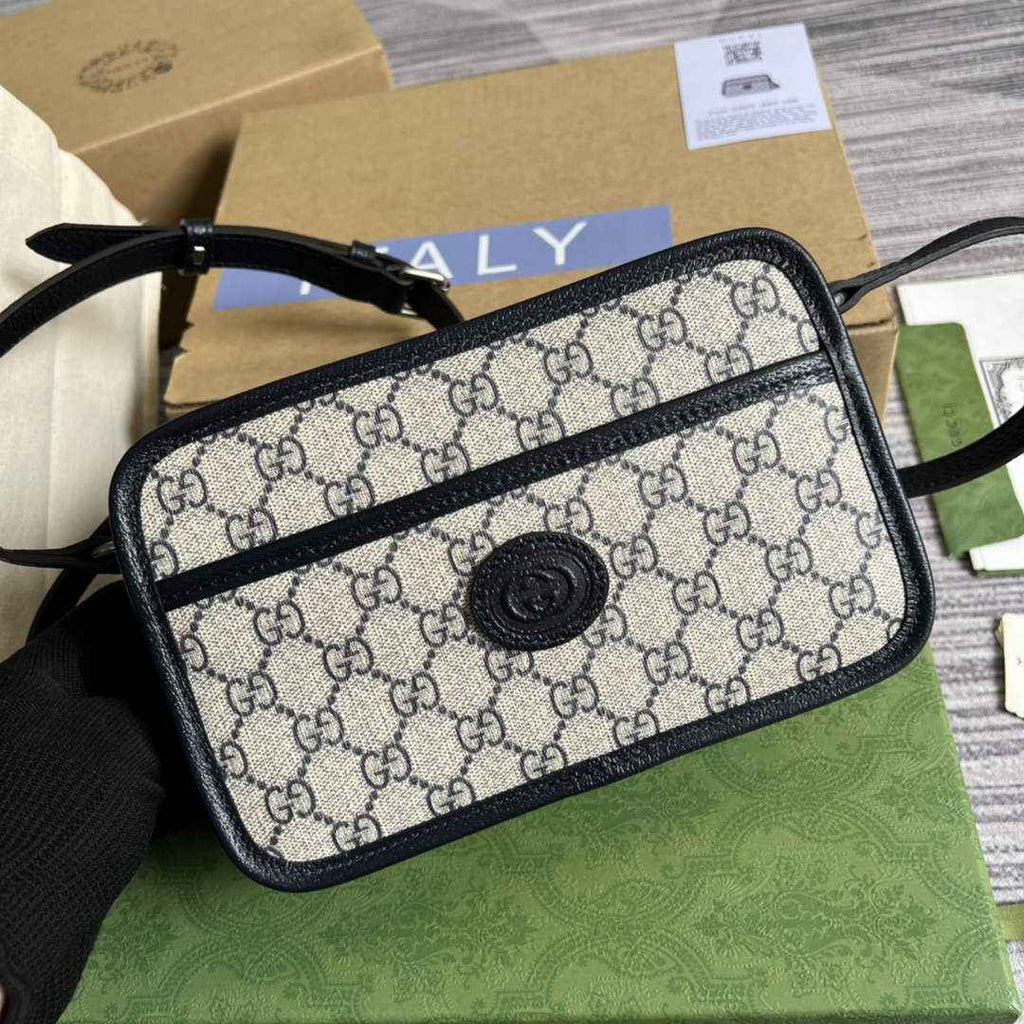 Gucci ‎658572 Mini bag with Interlocking G blue leather