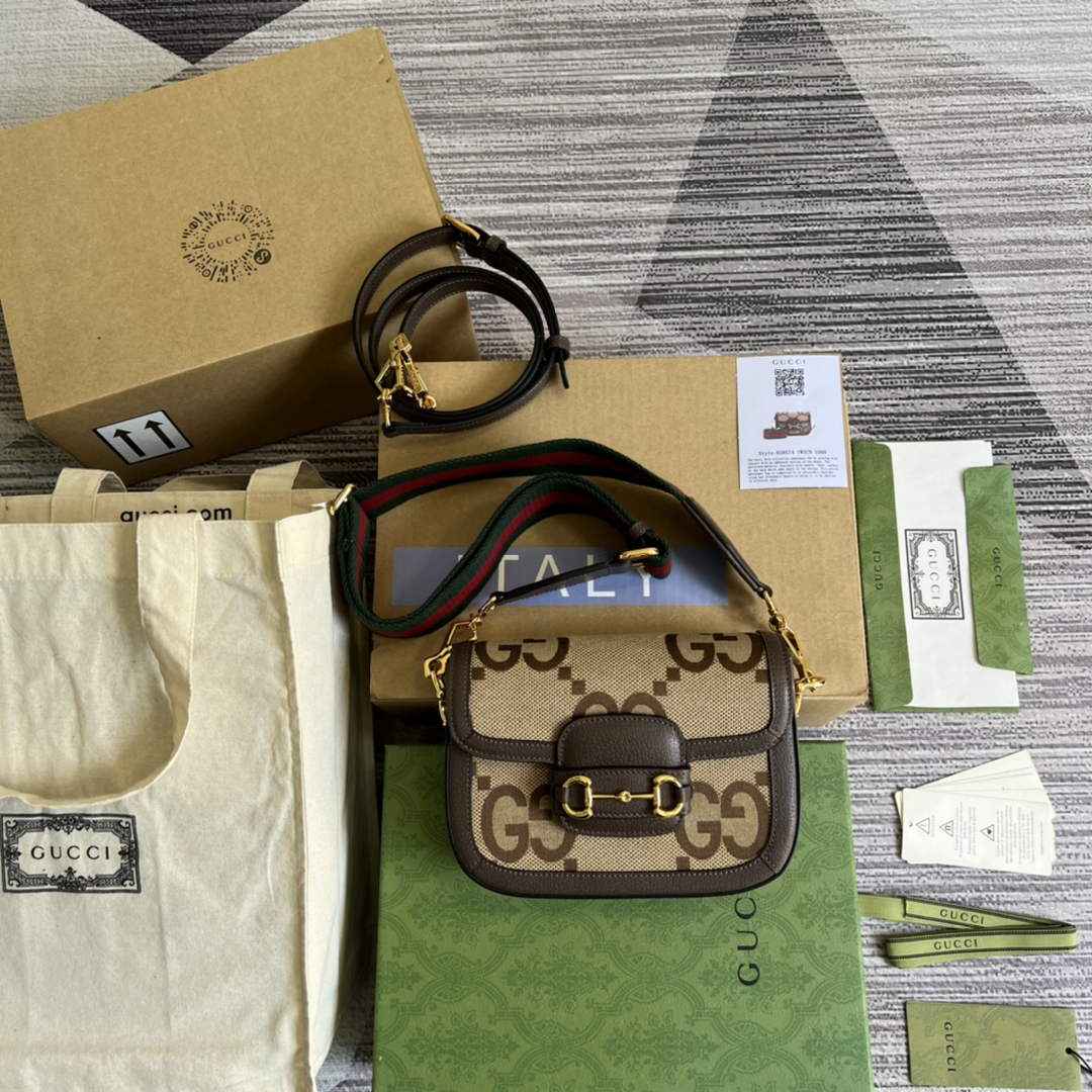 Gucci ‎658574 Horsebit 1955 jumbo GG mini bag Camel and ebony jumbo GG canvas