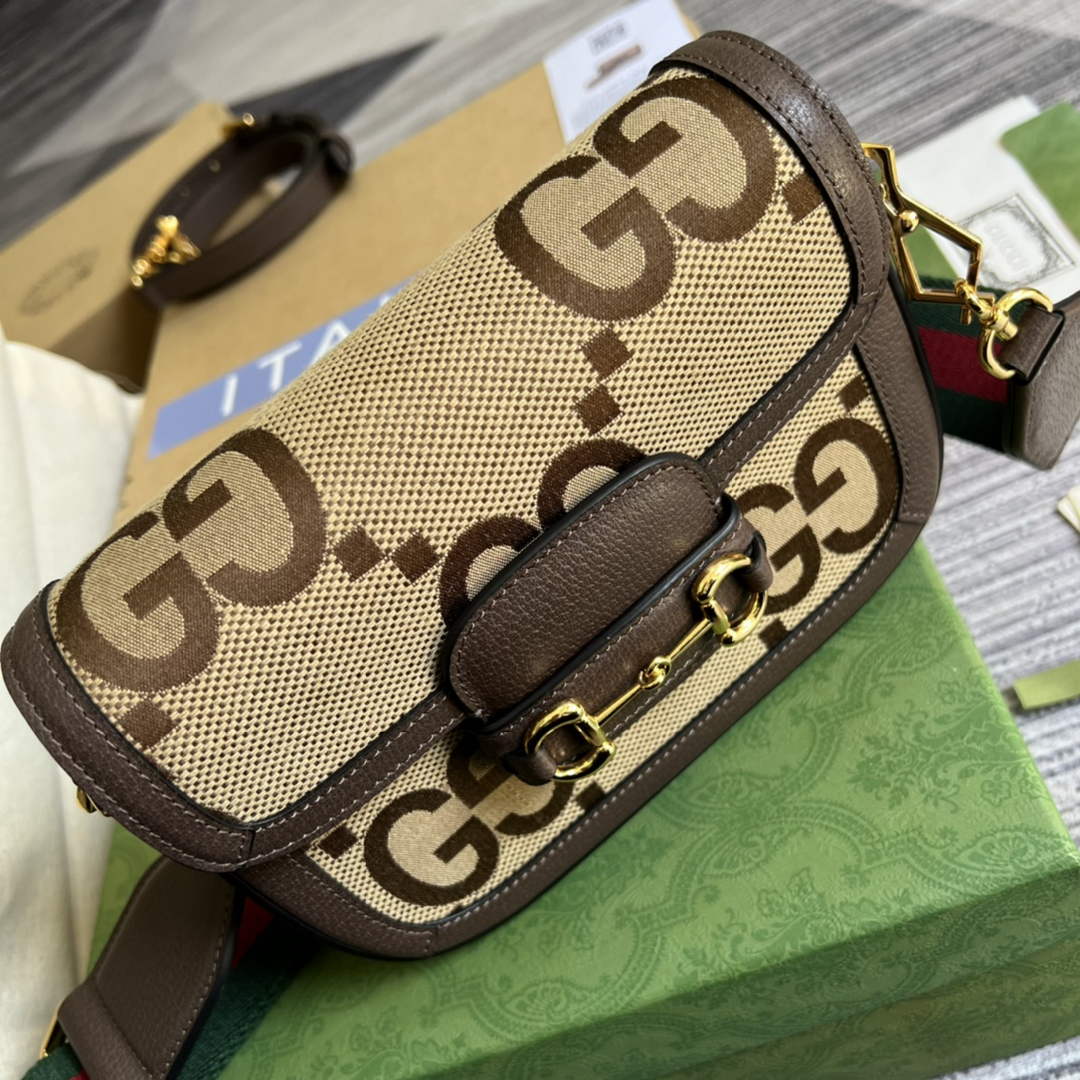 Gucci ‎658574 Horsebit 1955 jumbo GG mini bag Camel and ebony jumbo GG canvas