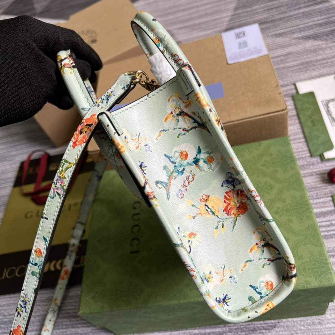 Gucci ‎‎‎671623 Bananya print mini tote bag beige