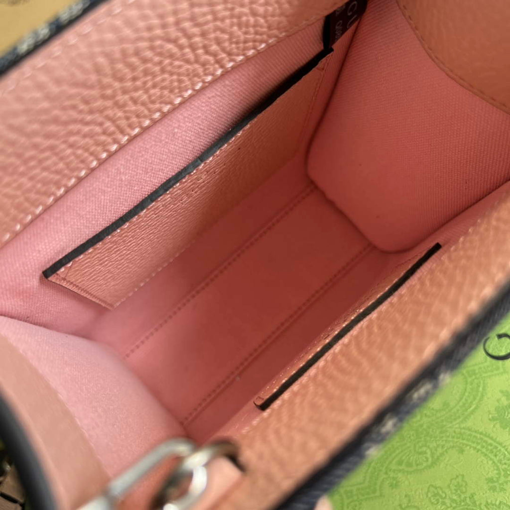 Gucci ‎‎‎671623 Bananya print mini tote bag pink