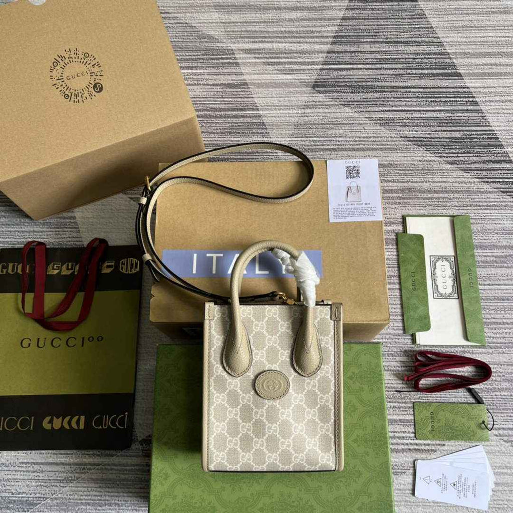 Gucci ‎‎‎671623 Mini tote bag with Interlocking G Beige