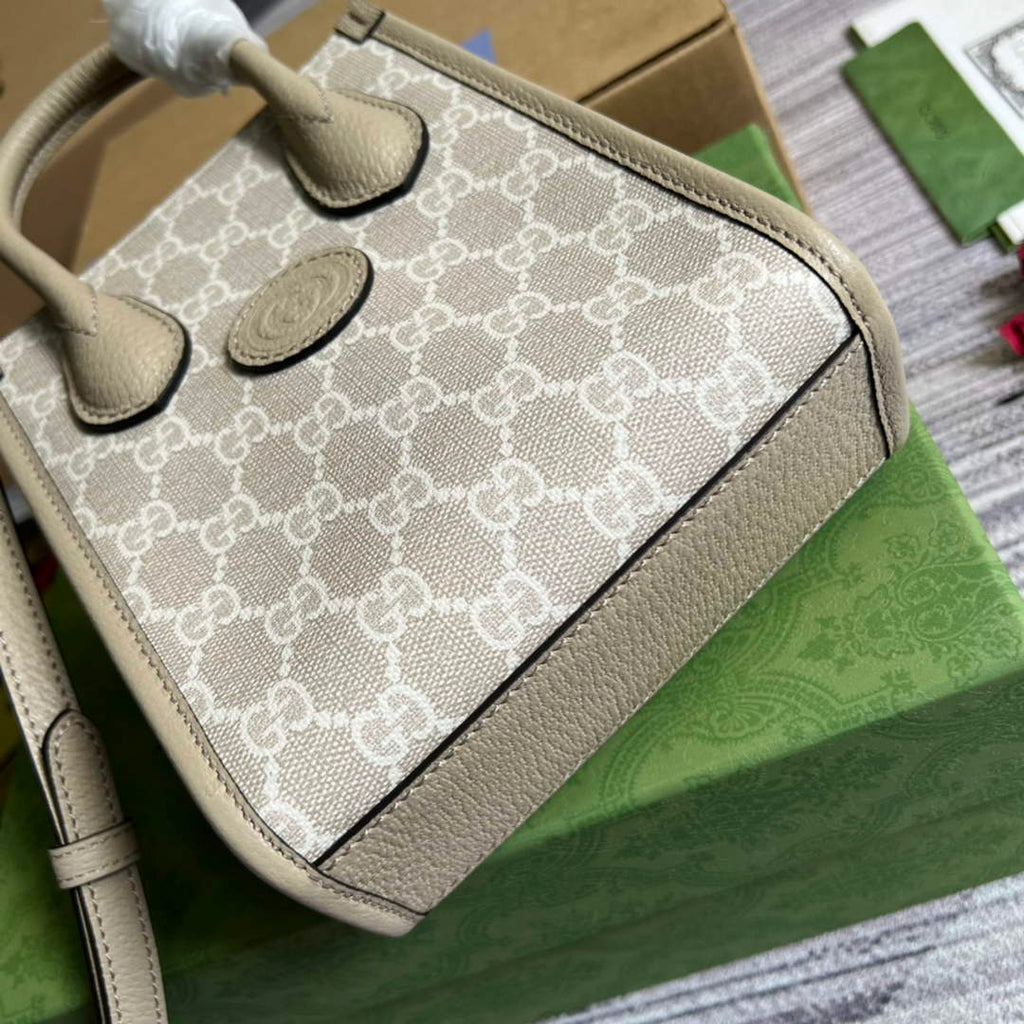 Gucci ‎‎‎671623 Mini tote bag with Interlocking G Beige