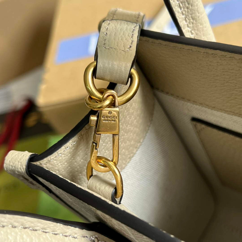 Gucci ‎‎‎671623 Mini tote bag with Interlocking G Beige
