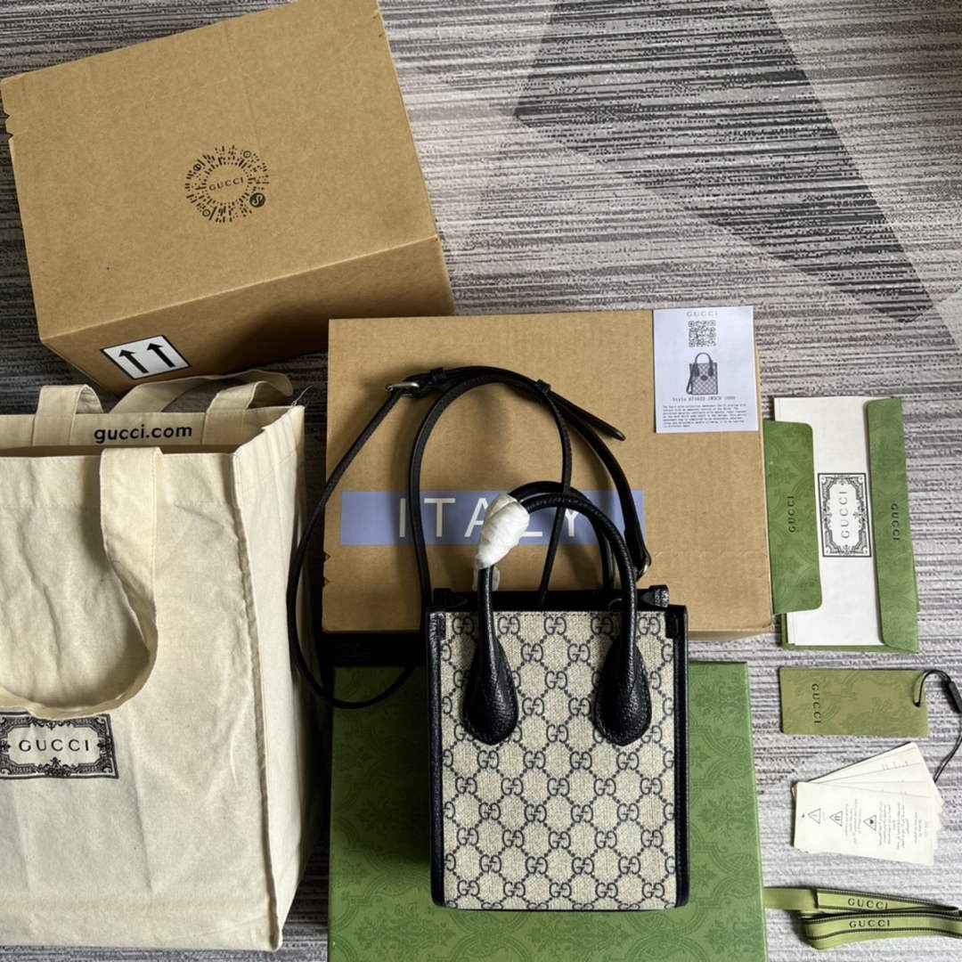Gucci ‎‎‎671623 Mini tote bag with Interlocking G blue