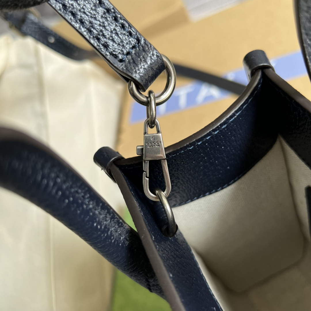 Gucci ‎‎‎671623 Mini tote bag with Interlocking G blue