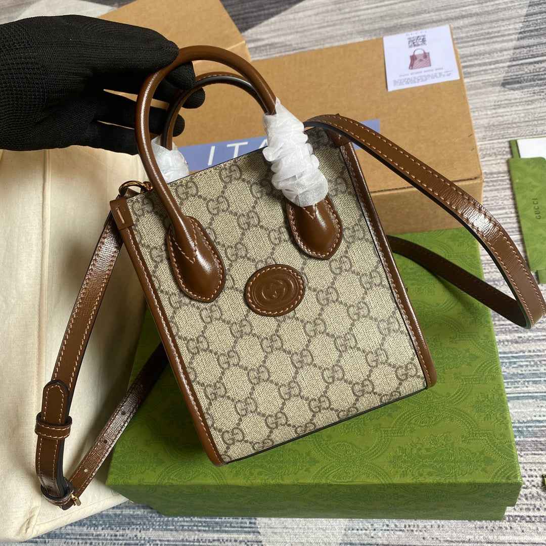 Gucci ‎‎‎671623 Mini tote bag with Interlocking G brown