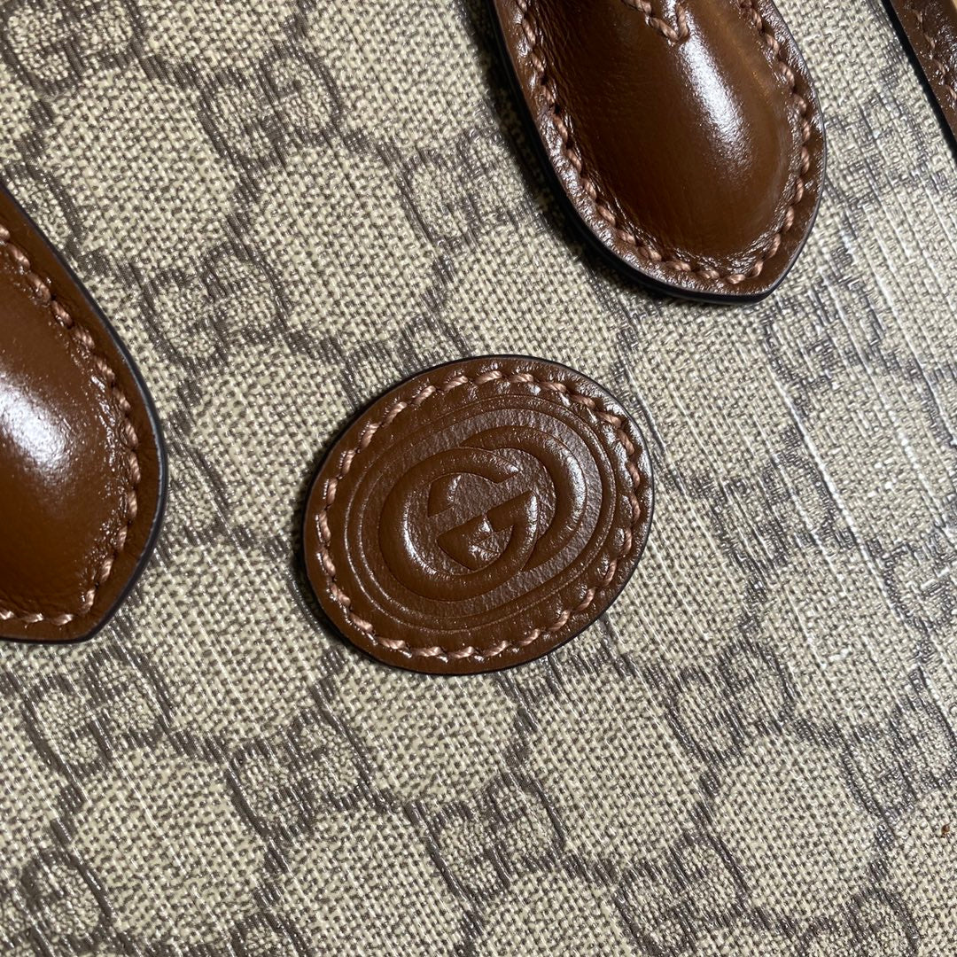 Gucci ‎‎‎671623 Mini tote bag with Interlocking G brown