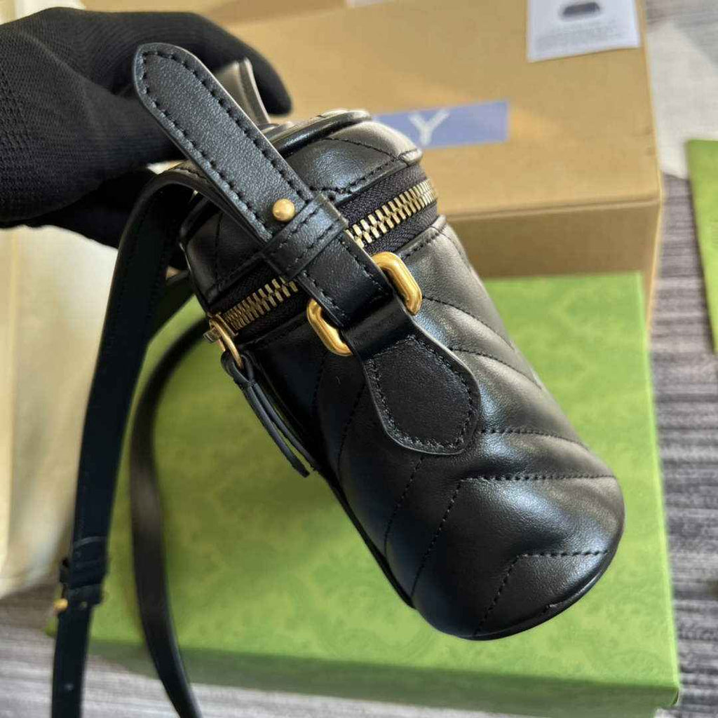 Gucci 672253 GG Marmont mini bag Black leather