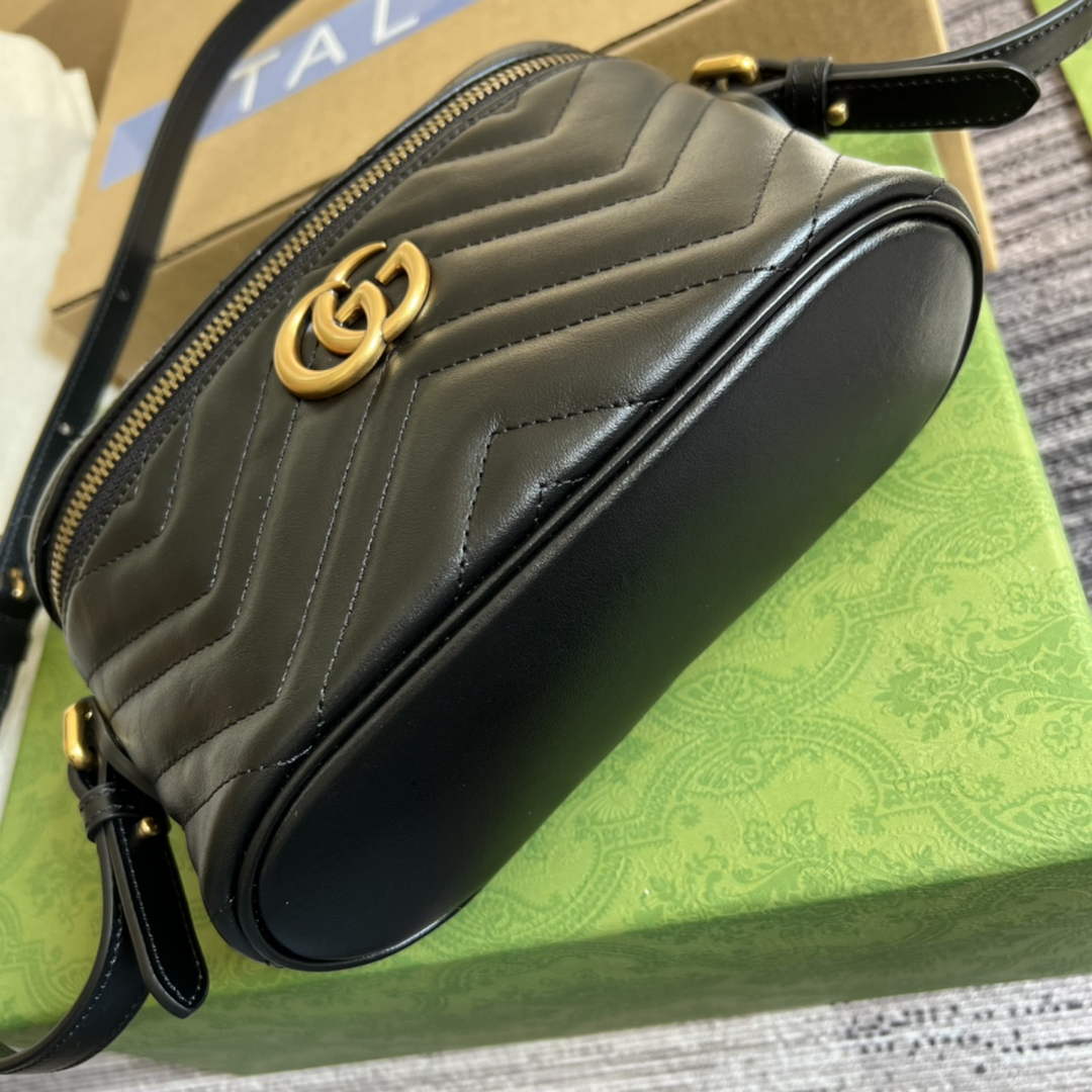Gucci 672253 GG Marmont mini bag Black leather