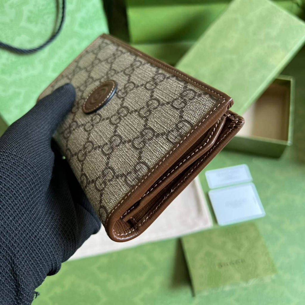 Gucci ‎‎672947 Long wallet with Interlocking G Brown leather