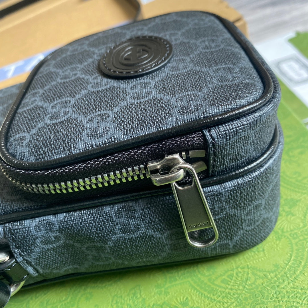 Gucci 672952 Mini bag with Interlocking G Black leather
