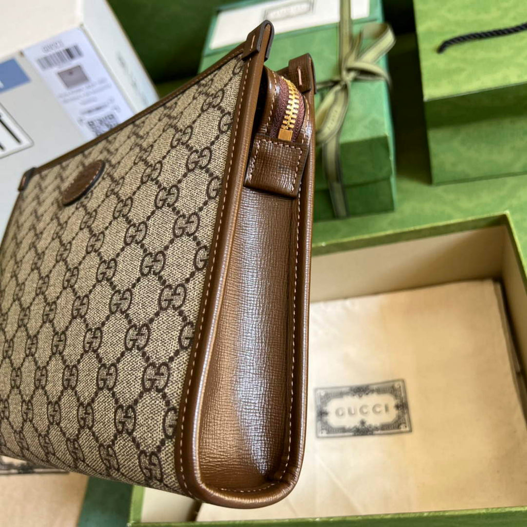 Gucci ‎‎672956 Beauty case with Interlocking G Brown leather