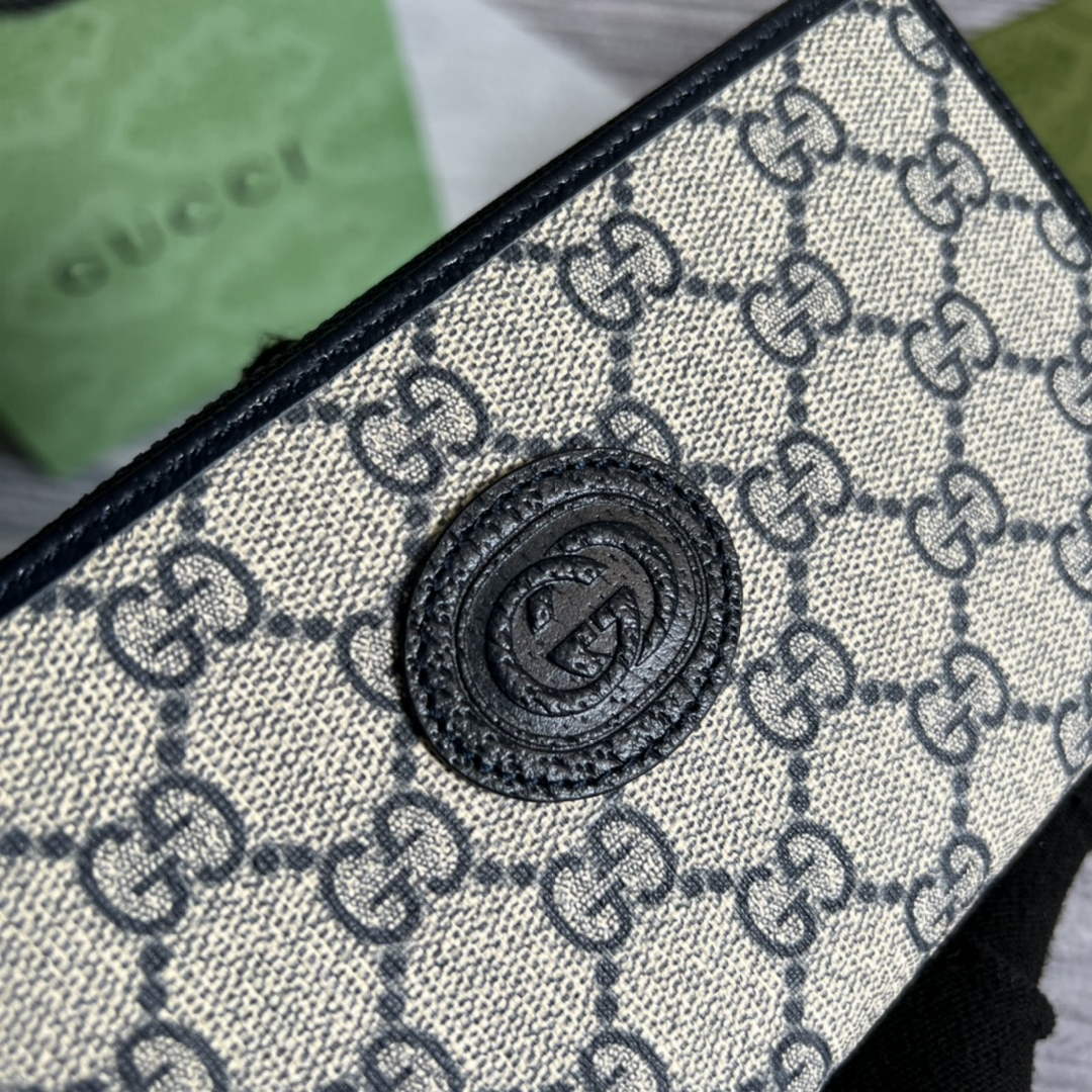 ‎Gucci 673003 Zip around wallet with Interlocking G navy blue