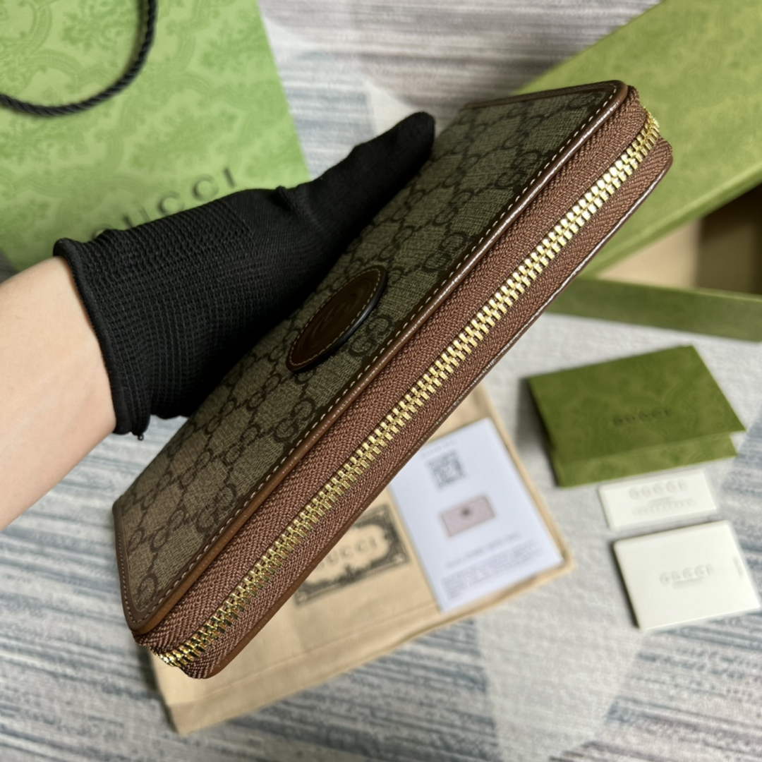 ‎Gucci 673003 Zip around wallet with Interlocking G brown