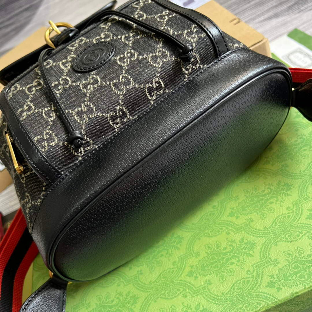 Gucci 674147 Backpack with Interlocking G black GG Supreme